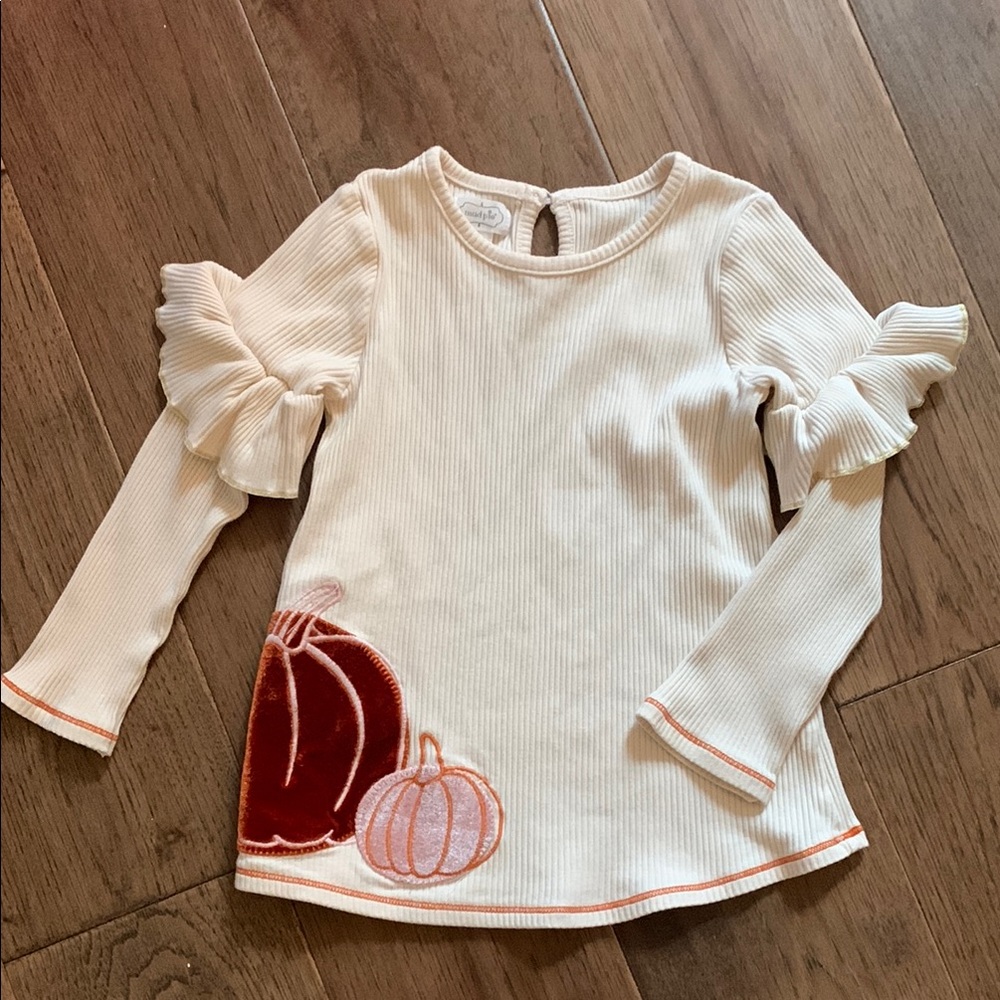 Cream Kids Shirt with Pumpkin Design